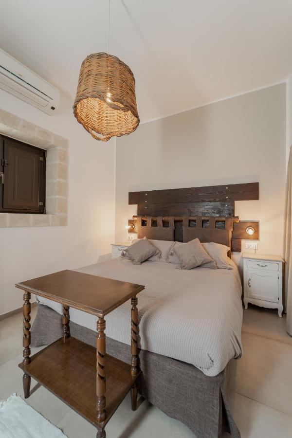 Bed and Breakfast Oppure - Masseria Moderna Полиньяно-а-Маре Экстерьер фото